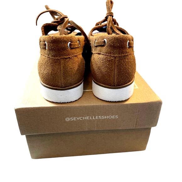 Seychelles Kipper Suede Boat Shoe in Tan Size 8 New in Box - Picture 8 of 11